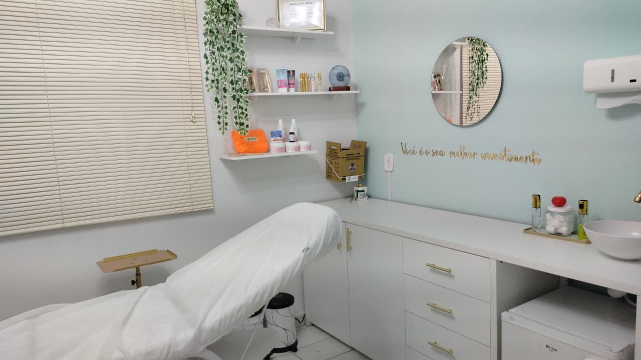 Tratamento facial premium na Évora Estética